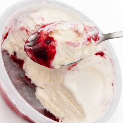 Gelato Ninho com Morango